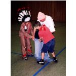 Training vor Fasching 2002: Klamottenstaffel (Hans Friedrich).